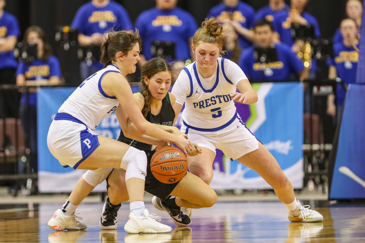 preston-burley-idaho-girls-basketball00050
